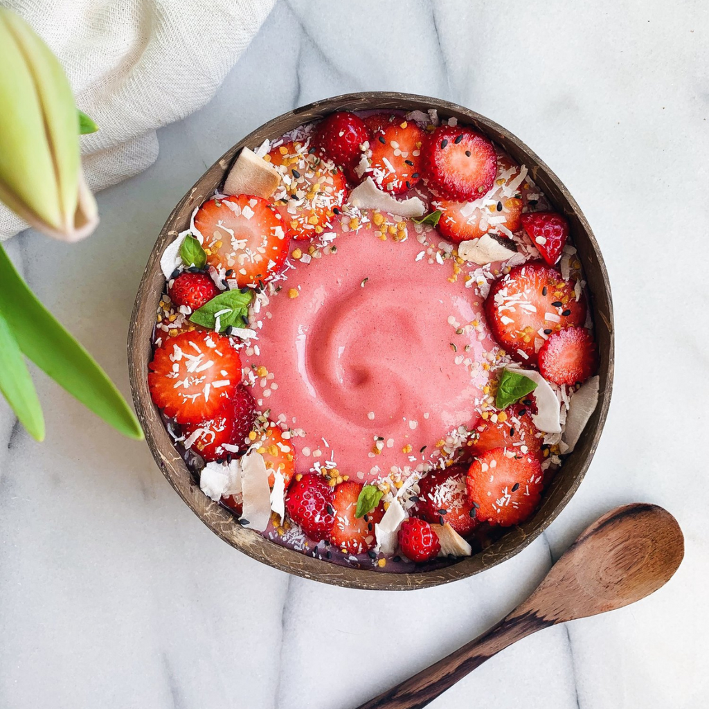 Strawberry Banana Smoothie Bowlz